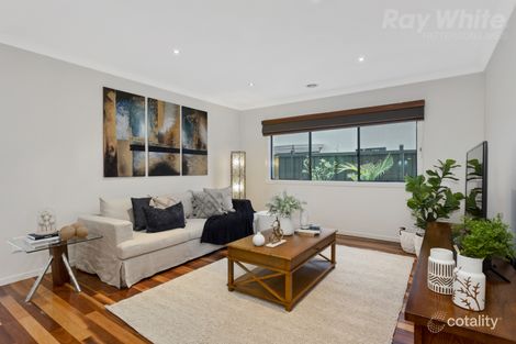 Property photo of 18 Coorong Circle Waterways VIC 3195
