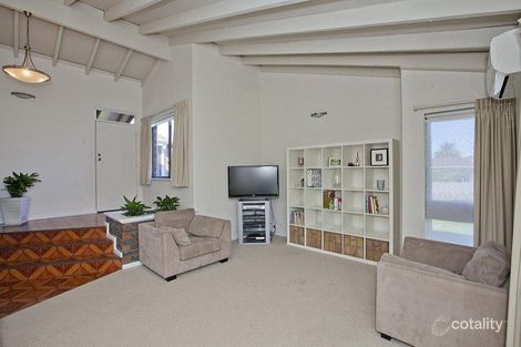 Property photo of 4 Peet Court Noranda WA 6062