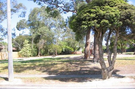 2a Cobham Rd, Mitcham, VIC 3132