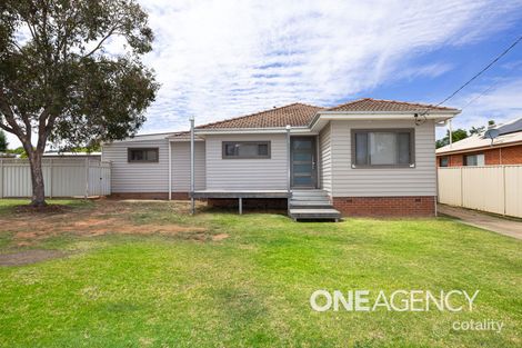 3 Nilma Ave, Mount Austin, NSW 2650