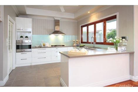 Property photo of 75 Thackeray Street Norman Park QLD 4170