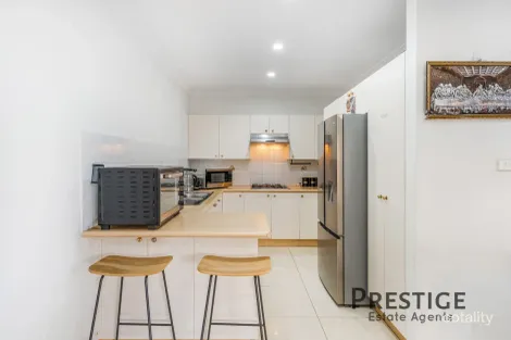 Property photo of 668 Smithfield Road Edensor Park NSW 2176