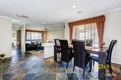 Property photo of 54 Swan Street Werribee VIC 3030