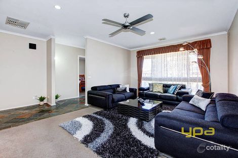 Property photo of 54 Swan Street Werribee VIC 3030
