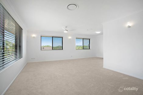 Property photo of 8 Jandakot Court Elanora QLD 4221