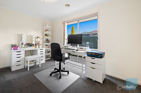 Property photo of 4 Flintoff Avenue Burnside VIC 3023
