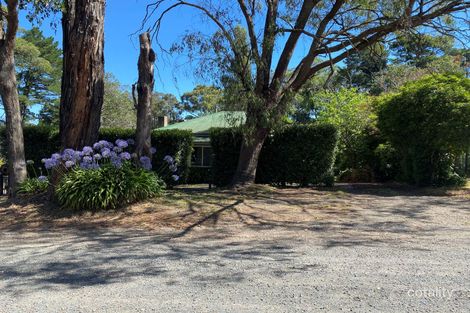 Property photo of 10 Monbulk Road Mount Evelyn VIC 3796