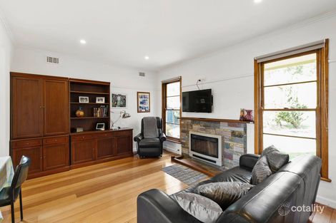 Property photo of 3 Vernal Road Oakleigh South VIC 3167