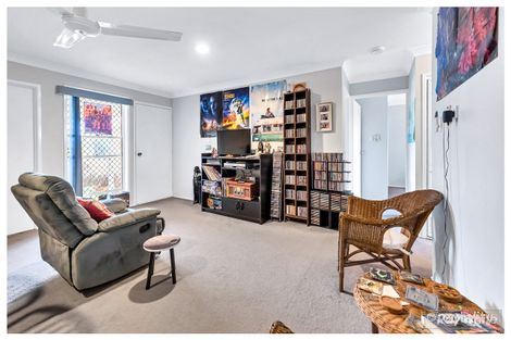 Property photo of 5/3 Kingfisher Parade Norman Gardens QLD 4701