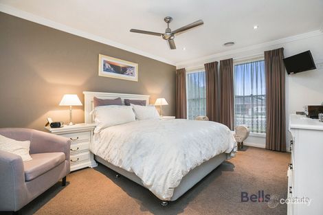 Property photo of 17 Winkelmann Drive Campbells Creek VIC 3451