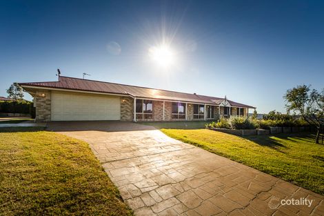 4 Opal Ct, Cotswold Hills, QLD 4350