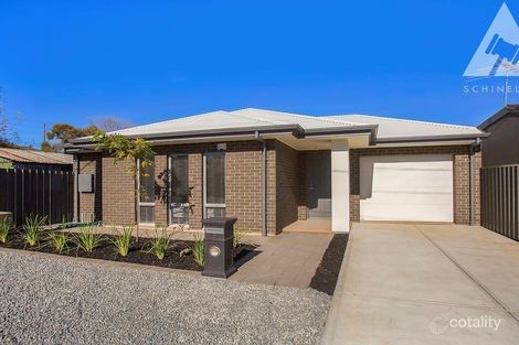 2 Harbourview Rd, Hackham West, SA 5163