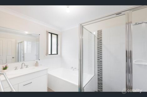 Property photo of 14 Yarra Place Wadalba NSW 2259
