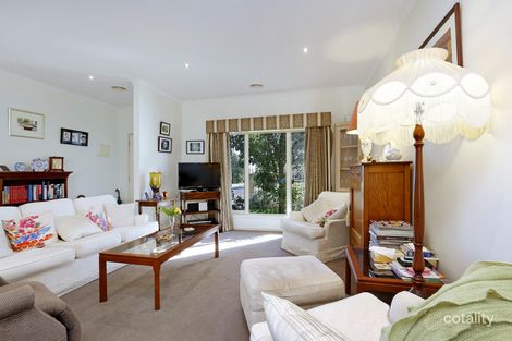 Property photo of 1/34 Alameda Avenue Mornington VIC 3931