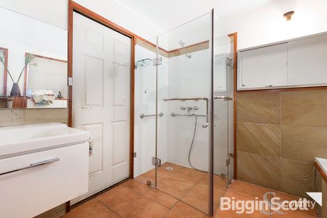 Property photo of 7 Walnut Crescent Noble Park VIC 3174