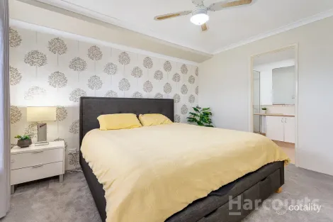 Property photo of 17 Dunsfold Street Butler WA 6036