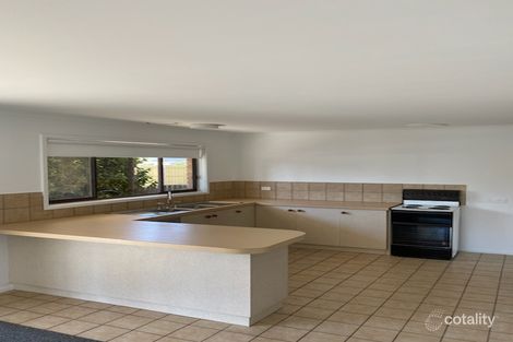 Property photo of 2 Stuart Drive Woodend VIC 3442