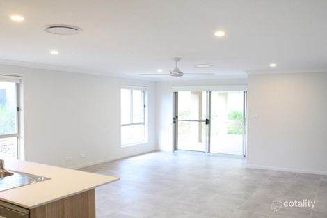 Property photo of 78 Brookfield Avenue Fletcher NSW 2287