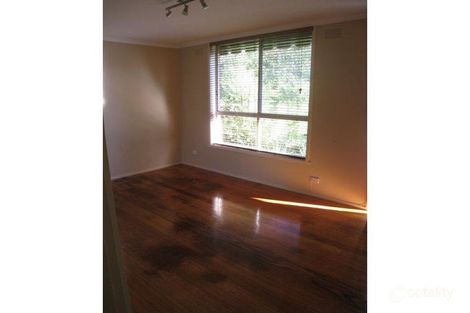 Property photo of 2/13 Seaview Avenue Mornington VIC 3931