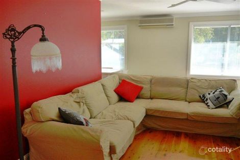 Property photo of 16 Golden Avenue Point Clare NSW 2250