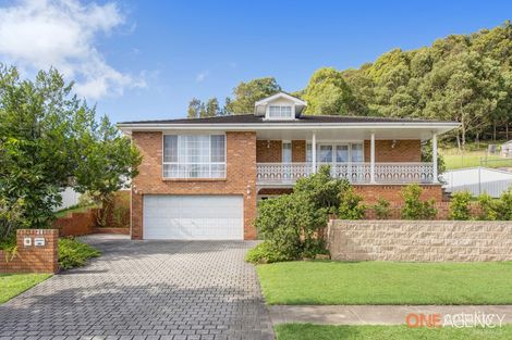 21 Silky Oak Dr, Caves Beach, NSW 2281