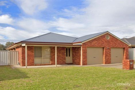 Property photo of 4 Pro Hart Drive Baranduda VIC 3691