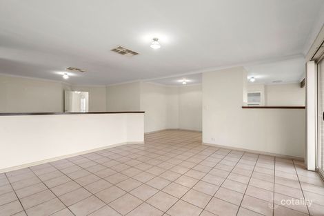 Property photo of 4 Lookout Circle Ellenbrook WA 6069