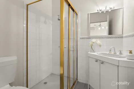 Property photo of 2/29 Turner Avenue Glen Huntly VIC 3163