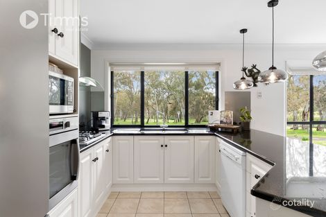 Property photo of 175 Lorke Road Williamstown SA 5351