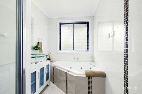 Property photo of 23 Central Park Drive Claremont Meadows NSW 2747