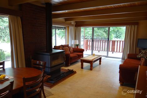 Property photo of 24 Wallace Drive Buckland VIC 3740