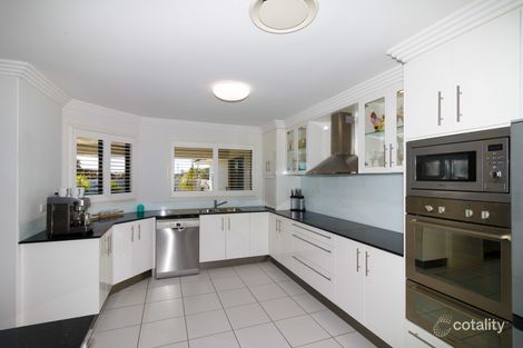 Property photo of 33 Charles Bruce Drive Oakhurst QLD 4650