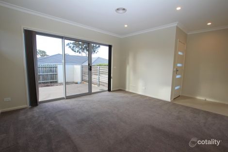 Property photo of 30 Benalla Street Crace ACT 2911