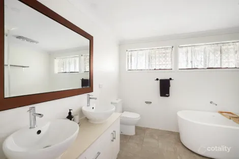 Property photo of 10 Coevon Road Buxton NSW 2571