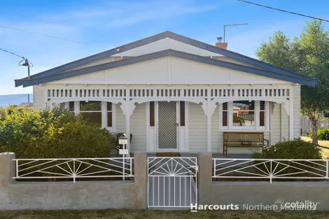 16 Charles St, Cressy, TAS 7302