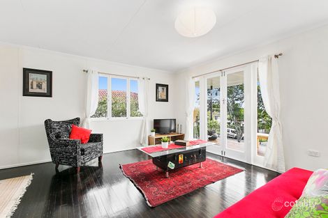 Property photo of 11 Roby Street Wynnum QLD 4178