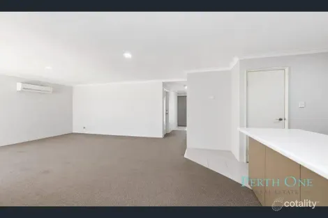 Property photo of 11/37 Oman Pass Canning Vale WA 6155