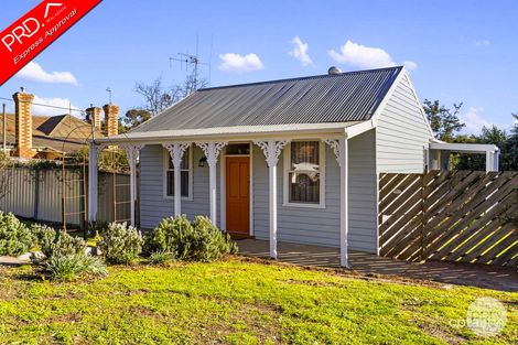Property photo of 7 Casley Street Long Gully VIC 3550