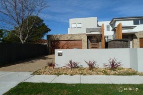 27 Hampden St, Mornington, VIC 3931