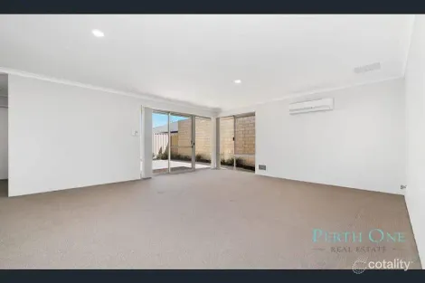 Property photo of 11/37 Oman Pass Canning Vale WA 6155