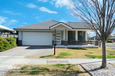 Property photo of 34 Mackellar Circuit Renwick NSW 2575