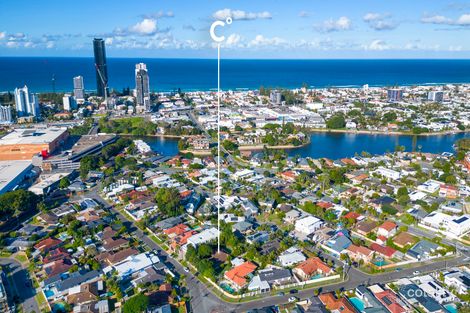 38 Bordeaux Pde, Mermaid Waters, QLD 4218