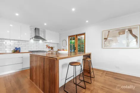 Property photo of 8 Ahern Road Pakenham VIC 3810