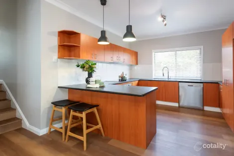 Property photo of 6 Carmarthen Circuit Pacific Pines QLD 4211