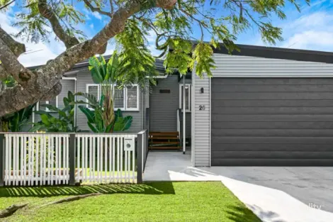 20 Annie St, Woody Point, QLD 4019