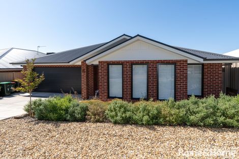 6 Lee Way, Lloyd, NSW 2650