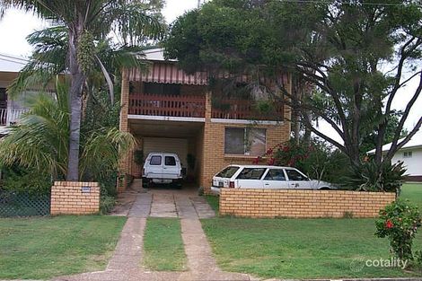 76 Seaville Ave, Scarborough, QLD 4020