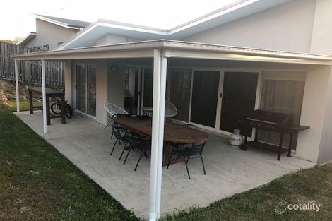 54 Hawkesbury Ave, Pacific Pines, QLD 4211