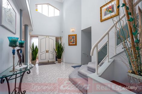 Property photo of 4 Sophia Place Australind WA 6233