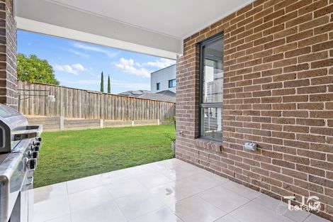 Property photo of 32 Canopus Parkway Box Hill NSW 2765